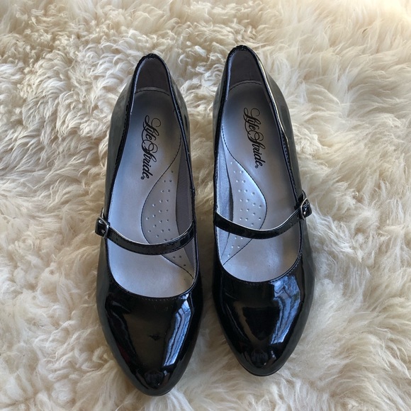 Life Stride Shoes - Patent Mary Janes